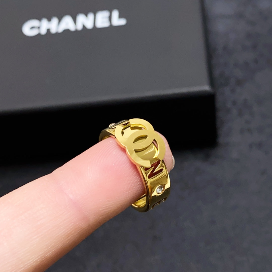 18K Chanel Yellow Gold Ring